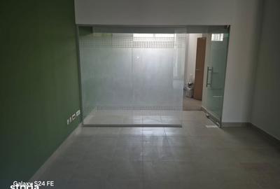 Spațiu comercial, de 200 mp, în Ultracentral - 3