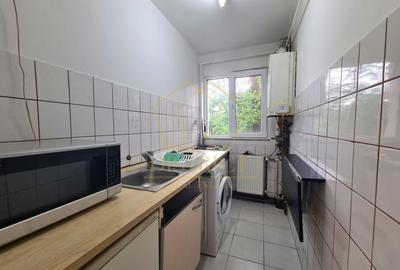 Apartament cu 3 camere semidecomandat în Dacia - 9