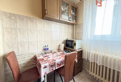 Apartament cu 2 camere decomandat, mobilat în Circumvalațiunii - 22