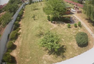Casă cu Teren 3000 Mp în Central - 8