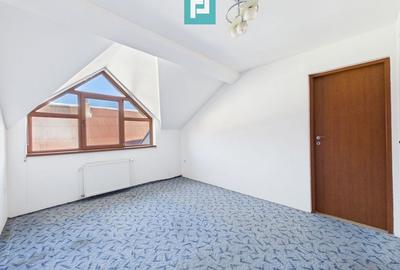 Apartament cu 5 camere decomandat în Ultracentral - 11