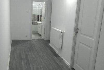 Casa noua Parter si Etaj zona centrala - 2