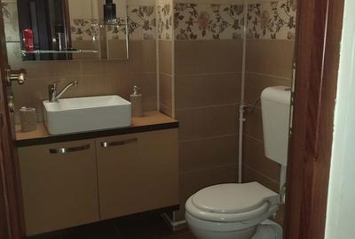 Apartament cu 3 camere decomandat în Central - 8