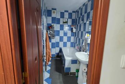 Garsonieră decomandată în Central - 4