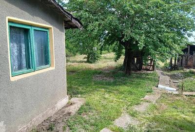 Teren de 1025 mp, în Pleașa - 2
