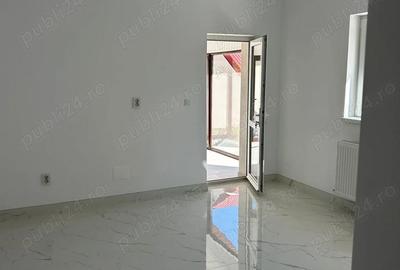 Casă cu 5 camere cu Teren 600 Mp în Central - 3