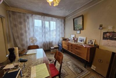 Etaj 2- Tudor Vladimirescu-Bucsinescu-2 Camere-bloc fara risc - 2