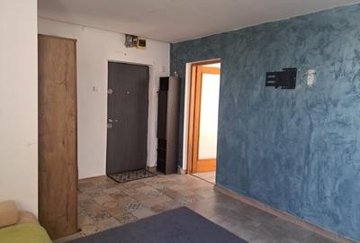 Apartament cu 3 camere decomandat, mobilat în Dâmbu Pietros - 2