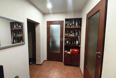 Casă cu Teren 180 Mp în Muncitoresc