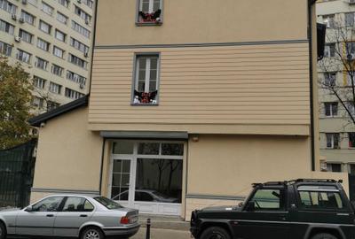 Casă cu 4 camere cu Teren 200 Mp în Bucur Obor - 1