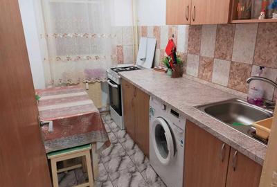 Garsonieră decomandată în Iancului