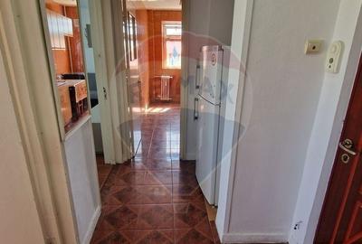 Apartament cu 2 camere decomandat, mobilat în Narcisa - 9