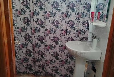 Garsonieră decomandată în Central - 2