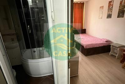 Garsonieră în Est - 3