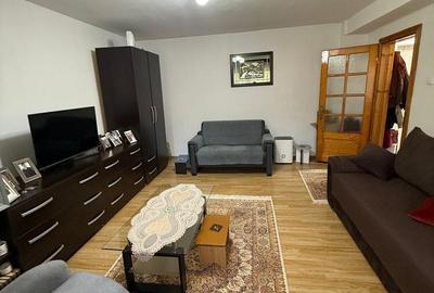 Apartament cu 2 camere decomandat în Obcini