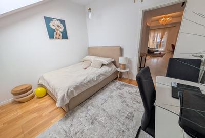 Apartament cu 3 camere, mobilat în Central - 25