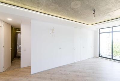 Apartament cu 3 camere decomandat în Floreasca