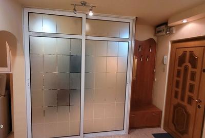 Apartament cu 2 camere decomandat în Tineretului - 2