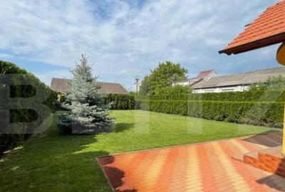 Casă cu 5 camere cu Teren 2700 Mp în Odoreu - 2