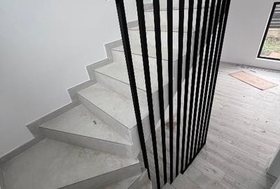 Proprietar/Miroslava/4c/canalizare/asfalt/mutare rapida/incalzire pardoseala - 11