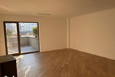 Apartament cu 3 camere în Ștefan cel Mare - 2