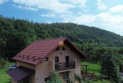 Casuta de Sub Padure In Bucovina De 0727817187 - 9