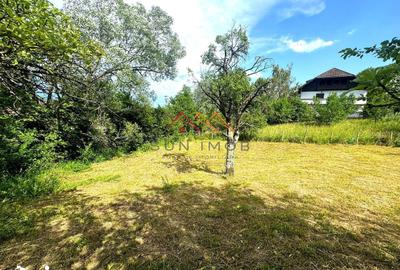 Teren de 2037 mp, în Poiana - 8