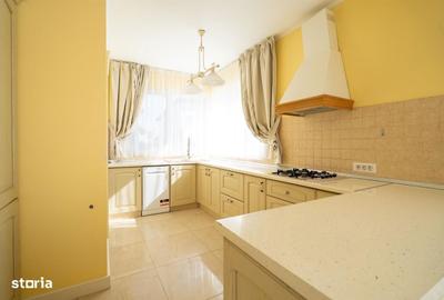 Casă cu 4 camere cu Teren 681 Mp în Central - 18
