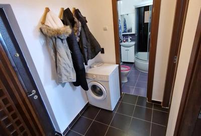 Inchiriez pe termen lung, doua camere, centru. - 1