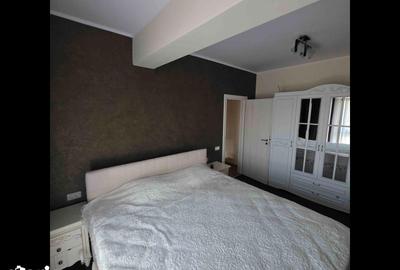 Apartament cu 4 camere în Palazu Mare - 2
