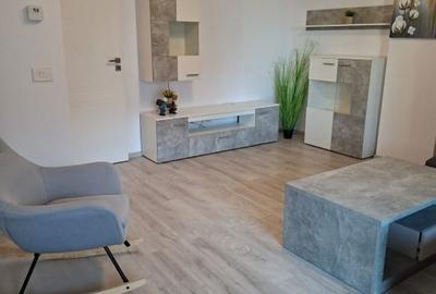 Comision 0. Proprietar inchiriez apartament cu doua camere - 1