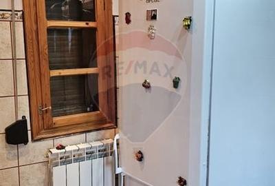 Casă cu 6 camere cu Teren 2803 Mp în Central - 14