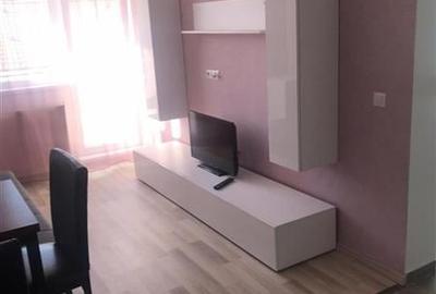 Apartament cu 2 camere semidecomandat, mobilat în Bună Ziua