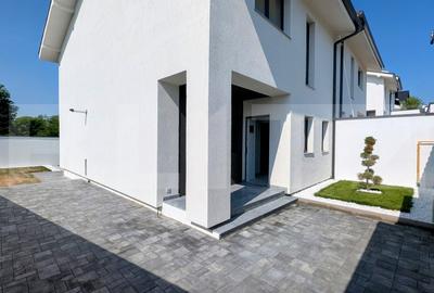 Casa tip duplex, 138 mp utili, cu piscina, 4 camere, Cetate