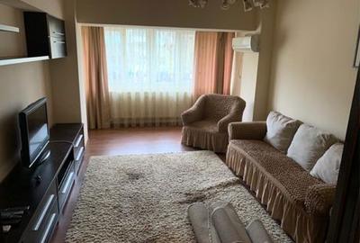 Apartament cu 3 camere decomandat în Central - 1