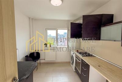 4 CAMERE DOROBANTI POLONA - BLOC 1984 - ETAJ 4 - VEDERE LINISTITA PE INTERIOR - 25