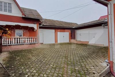 Casă cu 4 camere cu Garaj în Central - 5