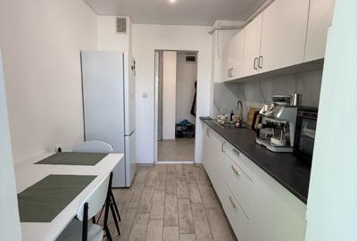 Apartament cu 2 camere decomandat, mobilat în Micro 16