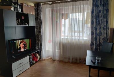 Apartament cu 2 camere decomandat, mobilat în Păcii - 2