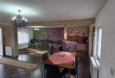 Vila de vacanta cu 4 camere de vanzare in Valea Doftanei - 14