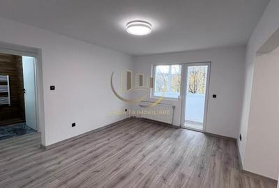 Apartament cu 3 camere semidecomandat în Central - 5