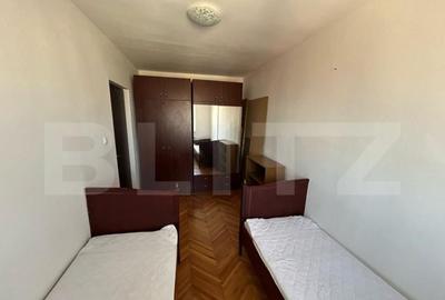 Apartament cu 4 camere decomandat în Cetate - 2