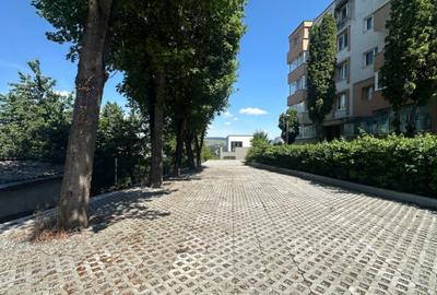Spațiu comercial, de 650 mp, în Zorilor - 2
