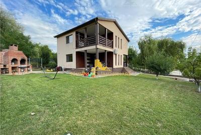 NOVISIMO-IMOBILIARE: VILA IN ZONA CHITORANI , CONSTRUCTIE DIN LEMN , MOBILATA - 2