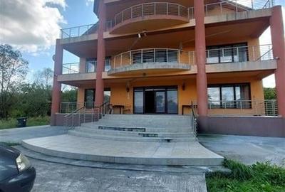 VILA  cu teren de vanzare in  BORZESTI - ONESTI - 3