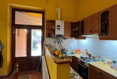 De vânzare casă terasă,  spațiu comercial, Ultracentral, Salonta. - 2