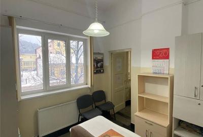 Spațiu comercial, de 18 mp, în Central - 1