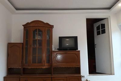 Apartament cu 3 camere decomandat în Răcădău - 6
