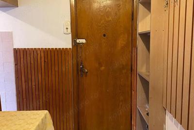 Apartament cu 2 camere nedecomandat în 7 Noiembrie - 1
