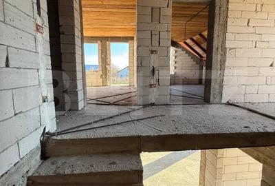 Casa cu etaj la rosu, 160 mp utili, 1200 mp teren, zona Trei Movile - Scheia - 5